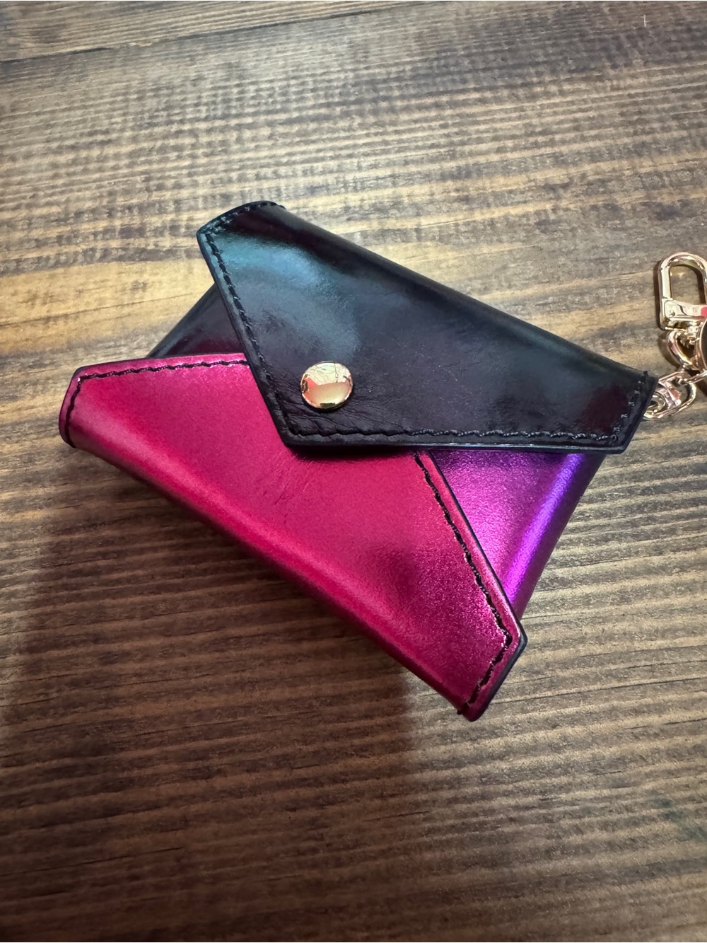 Metallic Pink & Black Card Holder Keychain